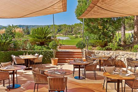 Sheraton Mallorca Arabella Golf Hotel, Gartenterrasse