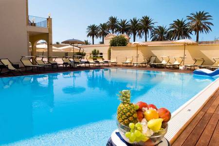 Mahara Hotel, Pool/Poolbereich