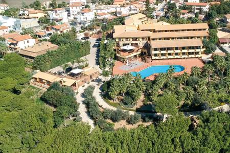 Baia di Ulisse Wellness & Spa, Resort/Hotelanlage