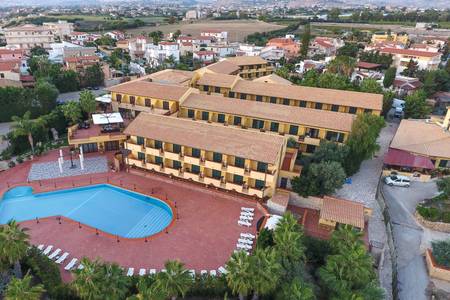 Baia di Ulisse Wellness & Spa, Resort/Hotelanlage