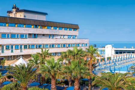 Grand Hotel Continental, Resort/Hotelanlage