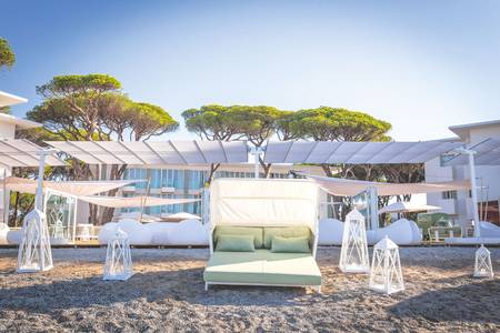 The Sense Experience Resort, sonstige