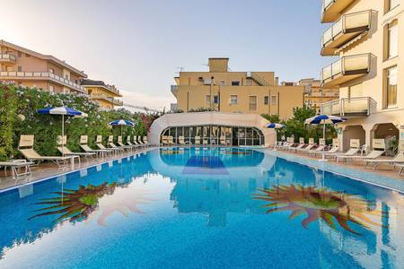 Hotel Universal, Pool/Poolbereich