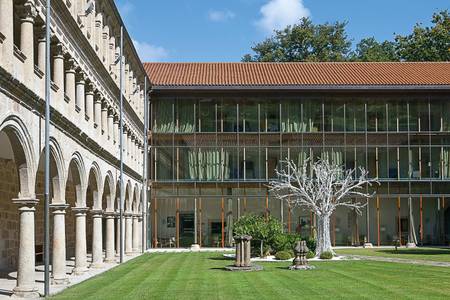 Parador de Santo Estevo, Resort/Hotelanlage