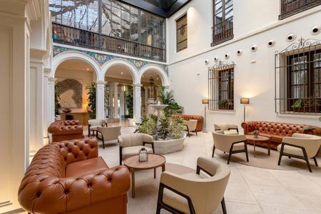 H10 Palacio Colomera, öffentliche Bereiche