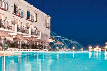 Hotel TRH Mijas, Pool bei Nacht