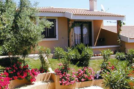 Il Borgo di Porto Corallo, Bungalow