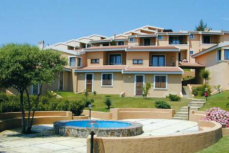 Il Borgo di Porto Corallo, kleiner Pool