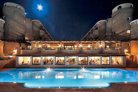 Grand Hotel Smeraldo Beach, Restaurant/Gastronomie