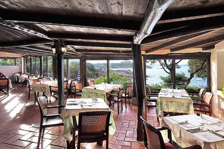 Grand Hotel Smeraldo Beach, Restaurant/Gastronomie