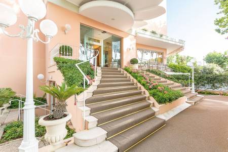Hotel Milton, Resort/Hotelanlage