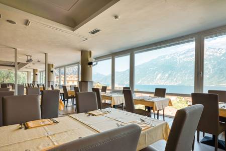 Hotel Cristina, Restaurant/Gastronomie