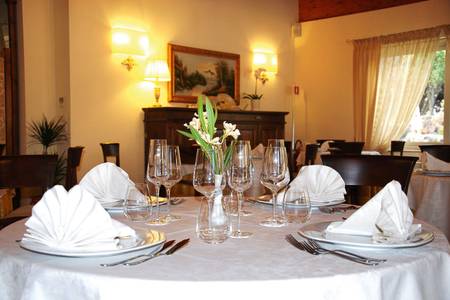Alcantara Resort, Restaurant/Gastronomie