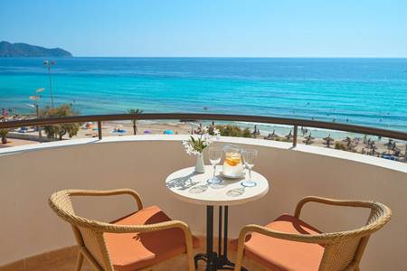 Hipotels Hipocampo Playa, Zimmer/Wohnbeispiel Hipotels Hipocampo Playa, Zimmer mit Balkon und weitem Meerblick.
