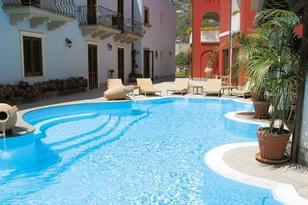 Grand Hotel Arciduca, Pool
