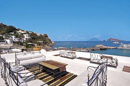 Hotel Lisca Bianca, Terrasse mit Meerblick