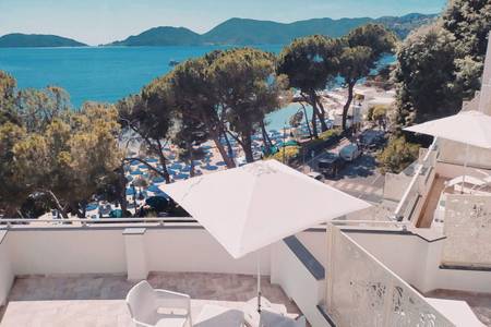 Hotel Byron, Resort/Hotelanlage