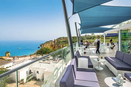 Carvi Beach Hotel, Restaurant/Gastronomie