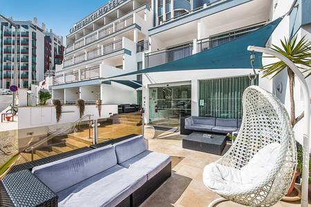 Carvi Beach Hotel, Resort/Hotelanlage
