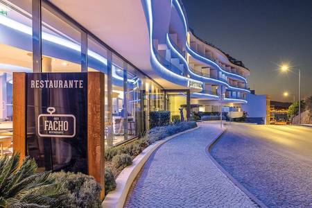 Jupiter Marina Hotel - Couples & SPA, Resort/Hotelanlage