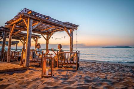 Mitsis Rinela Beach Resort & Spa, Restaurant/Gastronomie