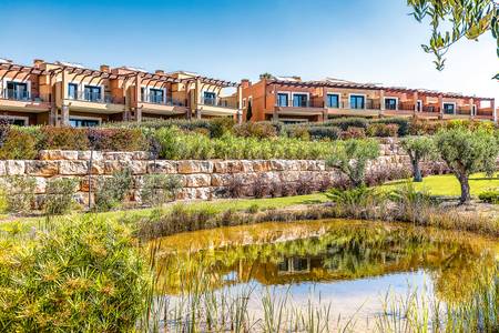 Vale de Milho Village, Resort/Hotelanlage