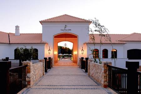 Pine Cliffs Residence, a Luxury Collection Resort, Resort/Hotelanlage