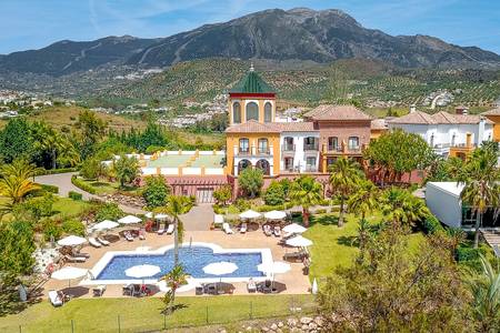 B Bou Hotel La Viñuela & Spa, Resort/Hotelanlage