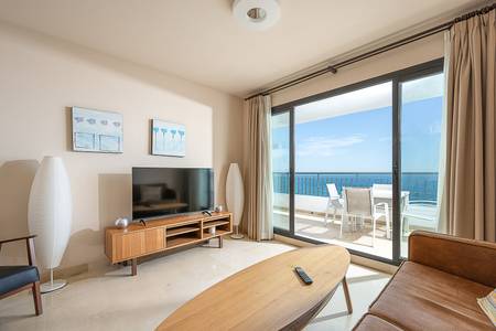 Olée Nerja Holiday Rentals, Apartment mit direktem Zugang oder Blick auf den Poolbereich.