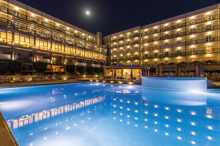 Ariti Grand Hotel, Pool/Poolbereich