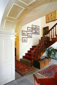 Quinta da Bela Vista, Eingangsbereich mit Treppe