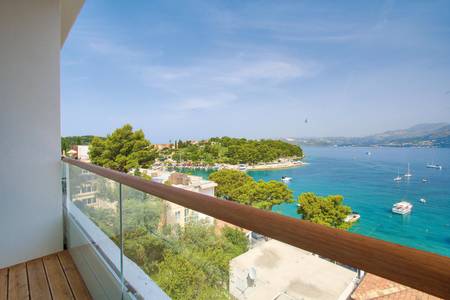 Hotel Cavtat, Deluxe
