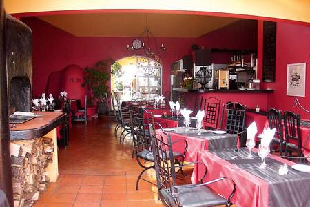 Inn & Art Gallery Hotel, Restaurant