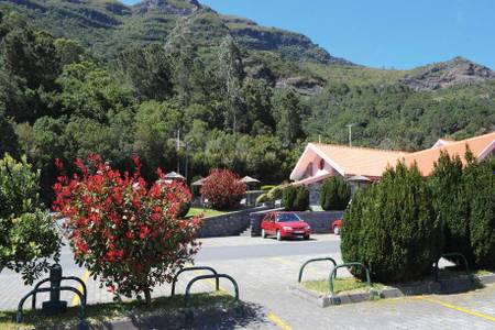 Valley View Hotel Encumeada, Parkplatz