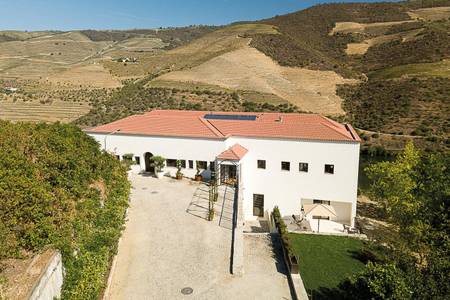 The Vine House – Quinta de São Luz, Resort/Hotelanlage