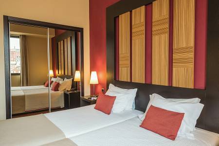 Hotel Lisboa, Standard