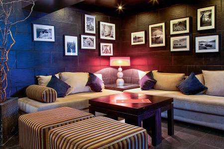 Hotel Lisboa, Sofaecke