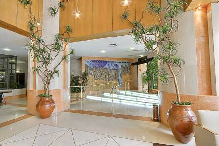 Hotel Alif Campo Pequeno, Eingangsbereich