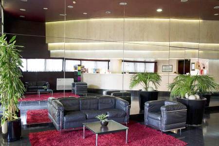 VIP Executive Suites Eden, Lobby