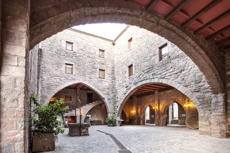 Parador de Cardona, öffentliche Bereiche