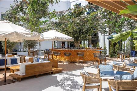 METT Marbella - Estepona, Restaurant/Gastronomie