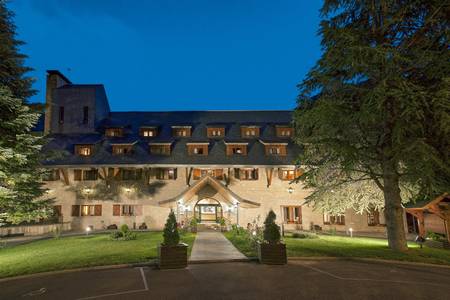 Parador de Artíes, Resort/Hotelanlage