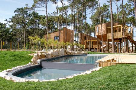 Bukubaki Eco Surf, Pool/Poolbereich