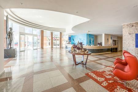 TRYP Lisboa Caparica Mar by Wyndham, öffentliche Bereiche