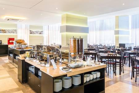 TRYP Lisboa Caparica Mar by Wyndham, Restaurant/Gastronomie