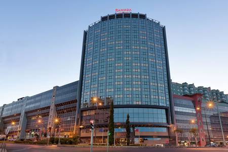 Ramada by Wyndham Lisbon, Resort/Hotelanlage