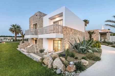 White Pearls Luxury Suites, Resort/Hotelanlage