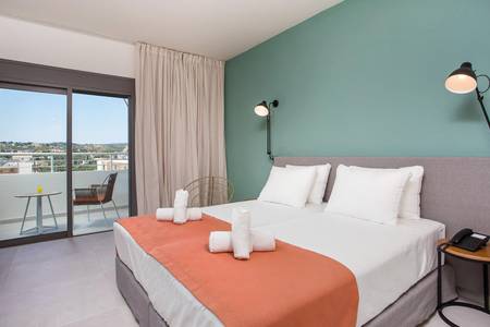 Mazoren Art Hotel, Wohnbeispiel