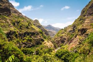 Landschaft auf Santo Antao mit Blick ins Tal