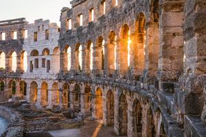 Amphitheater in Pula bei Sonnenschein